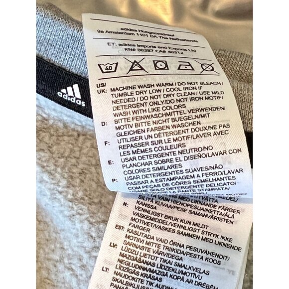 EUC Adidas pullover sweatshrit sustainable brand ladies med crewneck athleisure - Picture 6 of 8